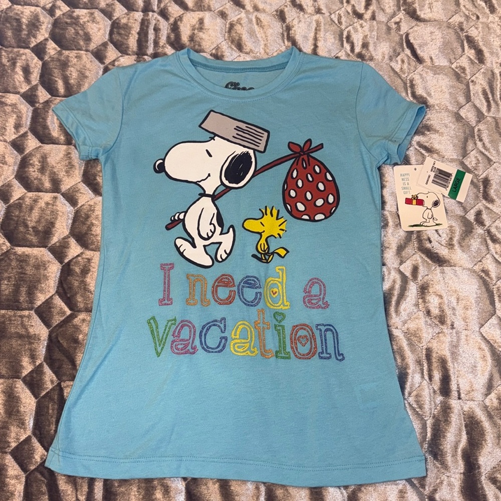 Peanuts T-shirt 🩵